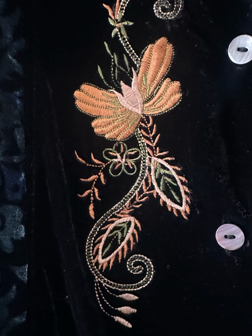 COLDWATER CREEK Velvet Embroidered Patchwork Button-Front Top - Black & Gold - Picture 5 of 9